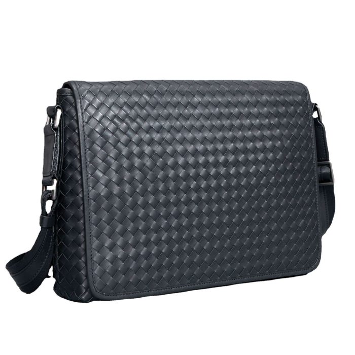 mens-luxury-business-casual-leather-woven-messenger-bag-304325.jpg