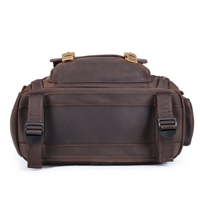 mens-luxury-leather-camera-backpack-891341.jpg