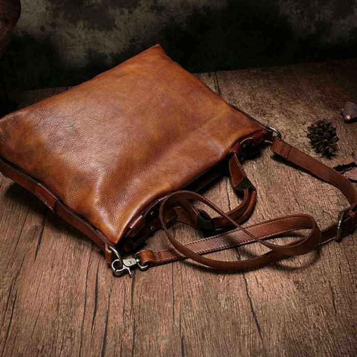 mens-luxury-vegetable-tanned-leather-one-shoulder-messenger-bag-894429.jpg mens-luxury-vegetable-tanned-leather-one-shoulder-messenger-bag-894429.jpg