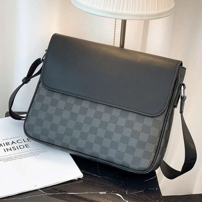 mens-plaid-shoulder-bag-505761.jpg mens-plaid-shoulder-bag-505761.jpg