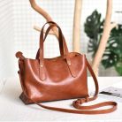 womens-luxury-leather-shoulder-bag-910762.jpg