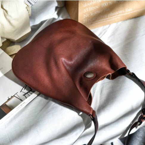 womens-luxury-retro-leather-one-shoulder-messenger-bag-904385.jpg womens-luxury-retro-leather-one-shoulder-messenger-bag-904385.jpg