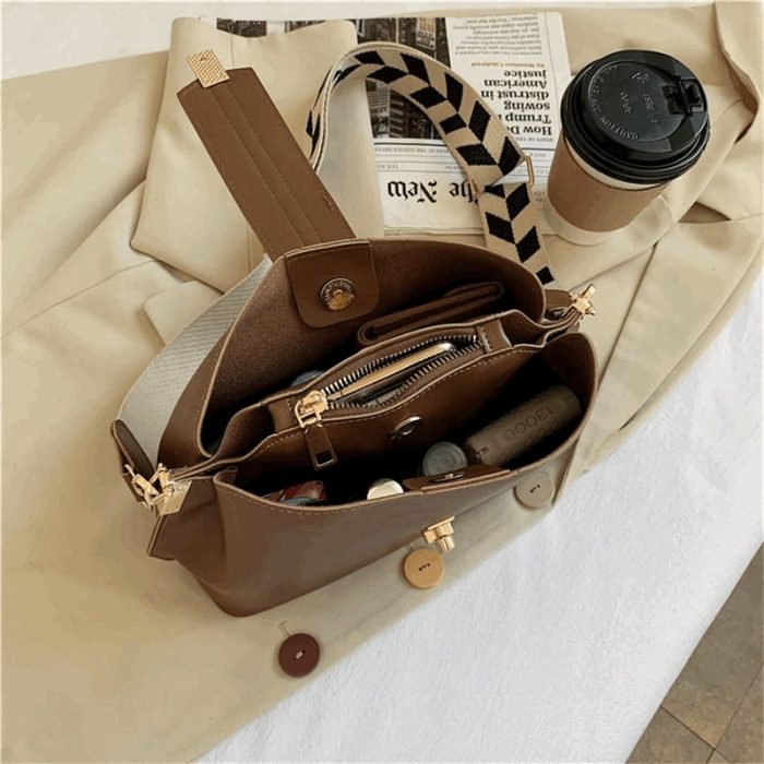 womens-wide-shoulder-strap-bucket-bag-405318.jpg womens-wide-shoulder-strap-bucket-bag-405318.jpg